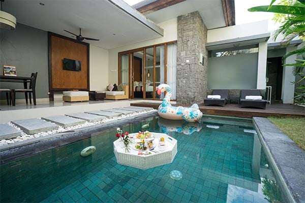 Floating Afternoon Tea